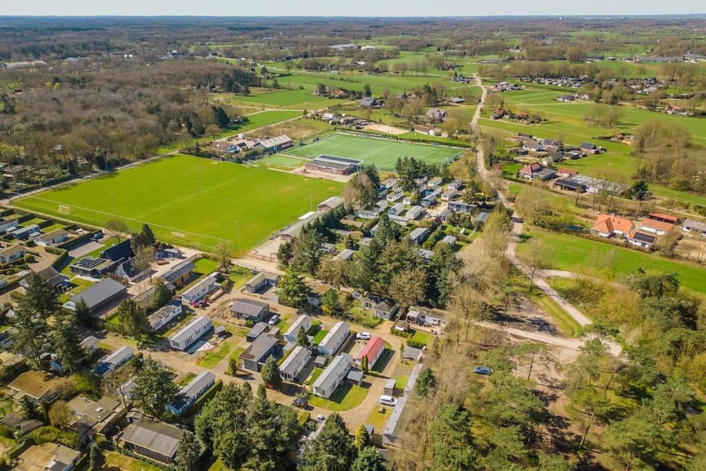 4-Pers. Chalet Met Eigen Parkeerplaats In Veluwe Villa พุทเทิน ภายนอก รูปภาพ